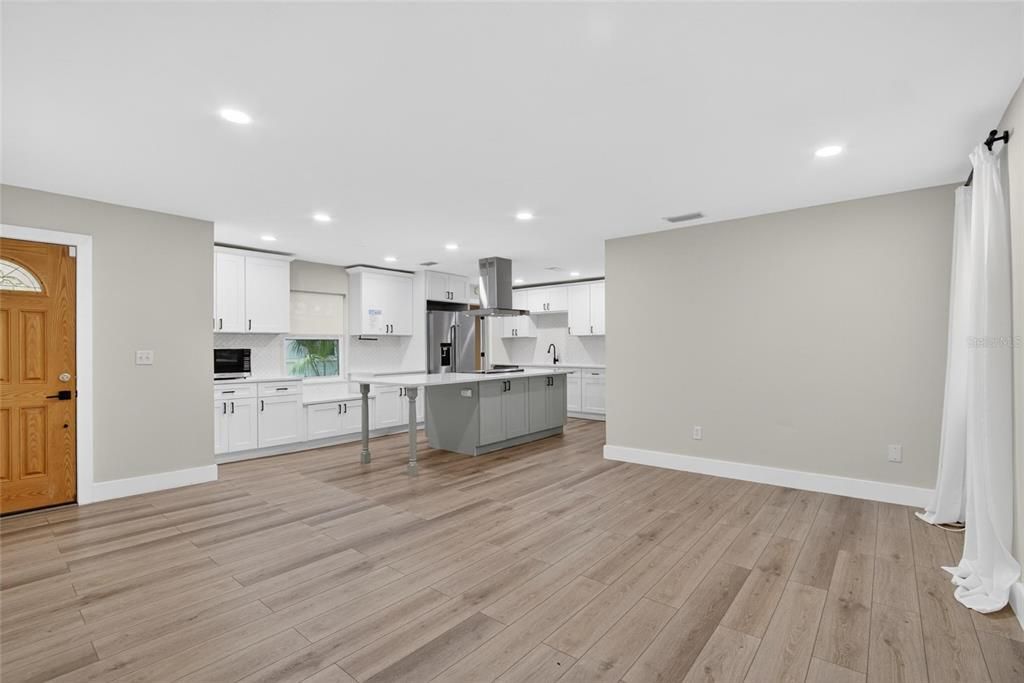 For Sale: $563,000 (3 beds, 2 baths, 1474 Square Feet)