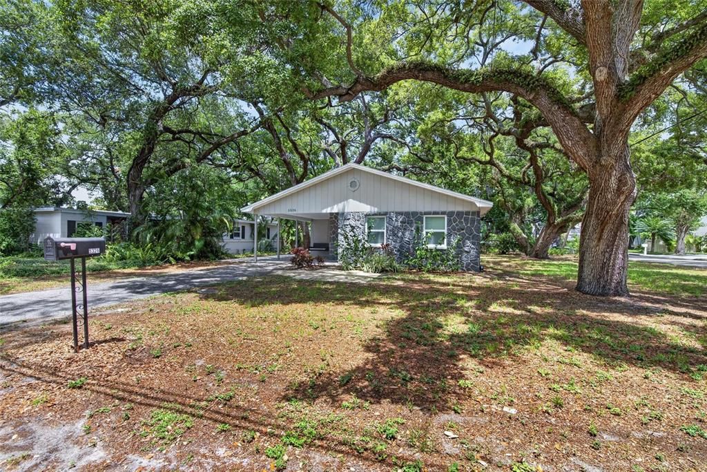 For Sale: $563,000 (3 beds, 2 baths, 1474 Square Feet)