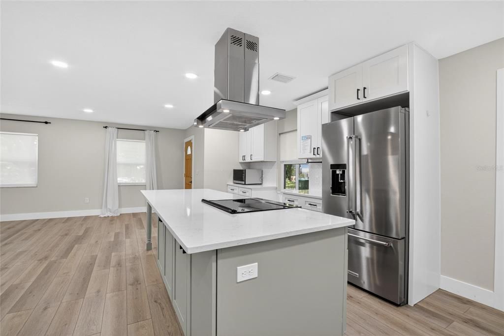 For Sale: $563,000 (3 beds, 2 baths, 1474 Square Feet)