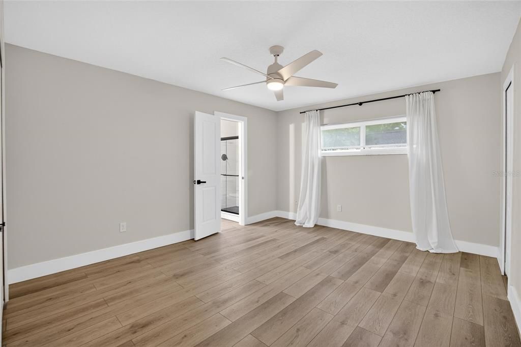 For Sale: $563,000 (3 beds, 2 baths, 1474 Square Feet)