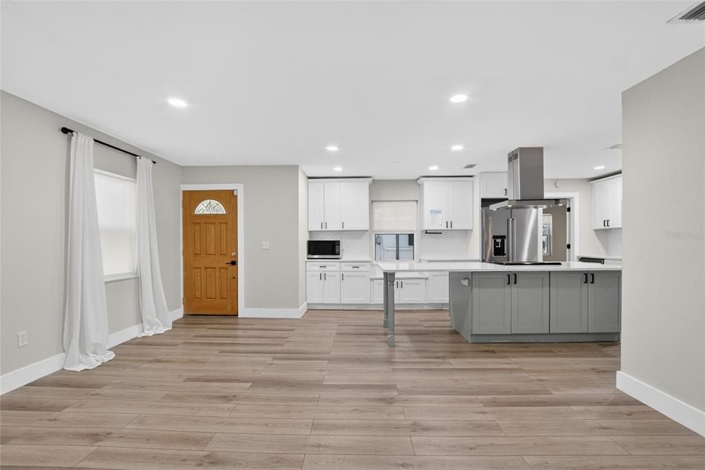 For Sale: $563,000 (3 beds, 2 baths, 1474 Square Feet)