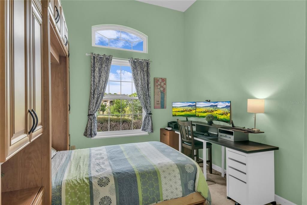 For Sale: $975,000 (5 beds, 3 baths, 2872 Square Feet)
