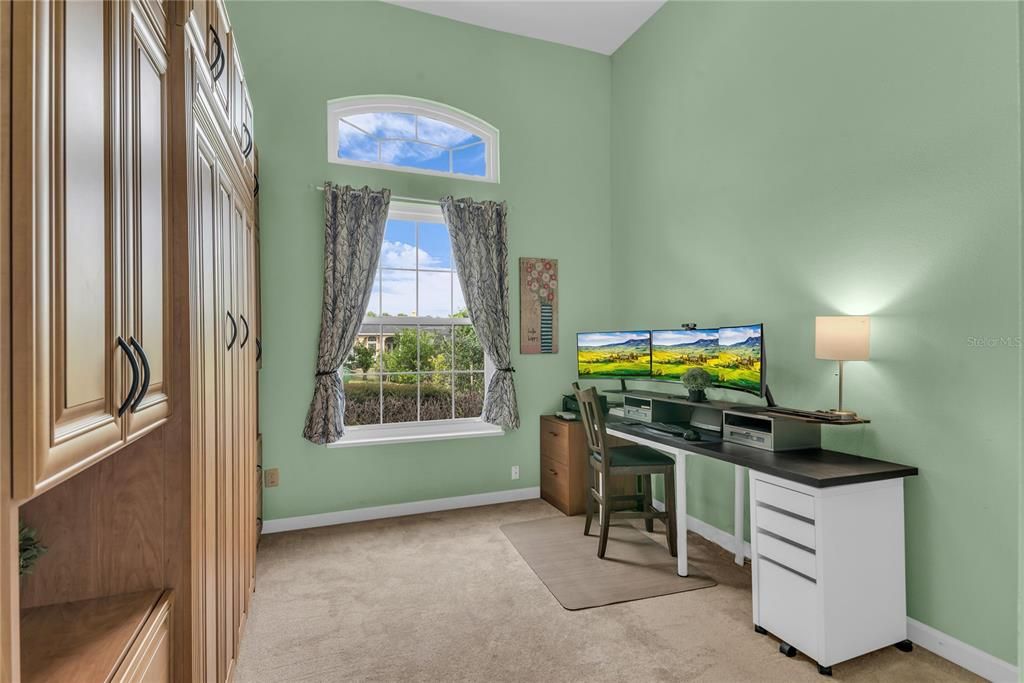 For Sale: $975,000 (5 beds, 3 baths, 2872 Square Feet)