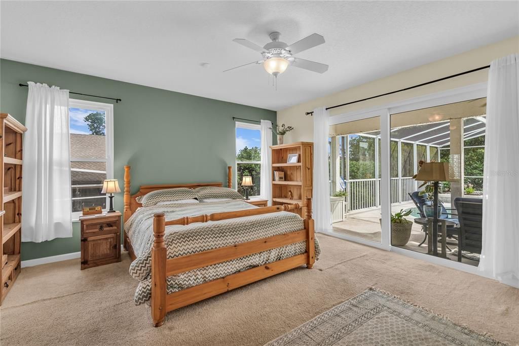 For Sale: $975,000 (5 beds, 3 baths, 2872 Square Feet)