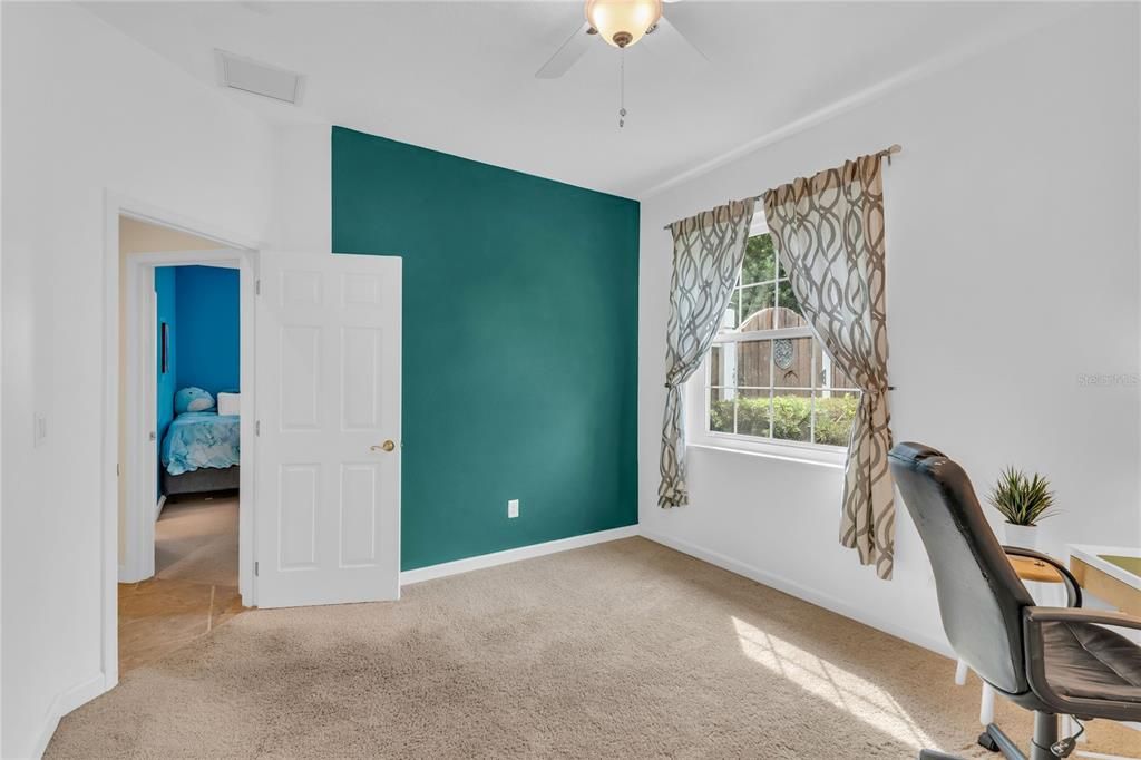 For Sale: $975,000 (5 beds, 3 baths, 2872 Square Feet)