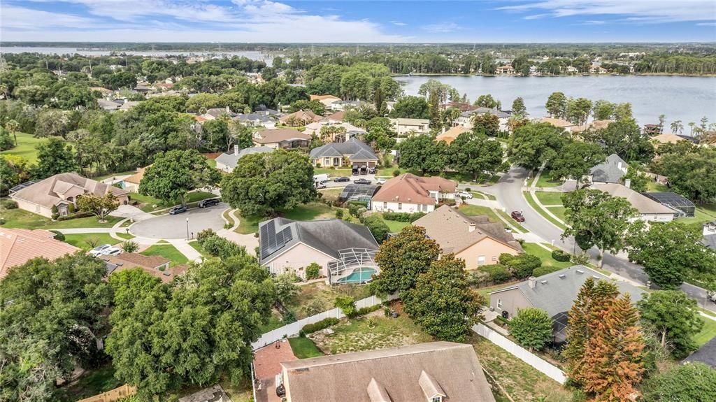 For Sale: $975,000 (5 beds, 3 baths, 2872 Square Feet)