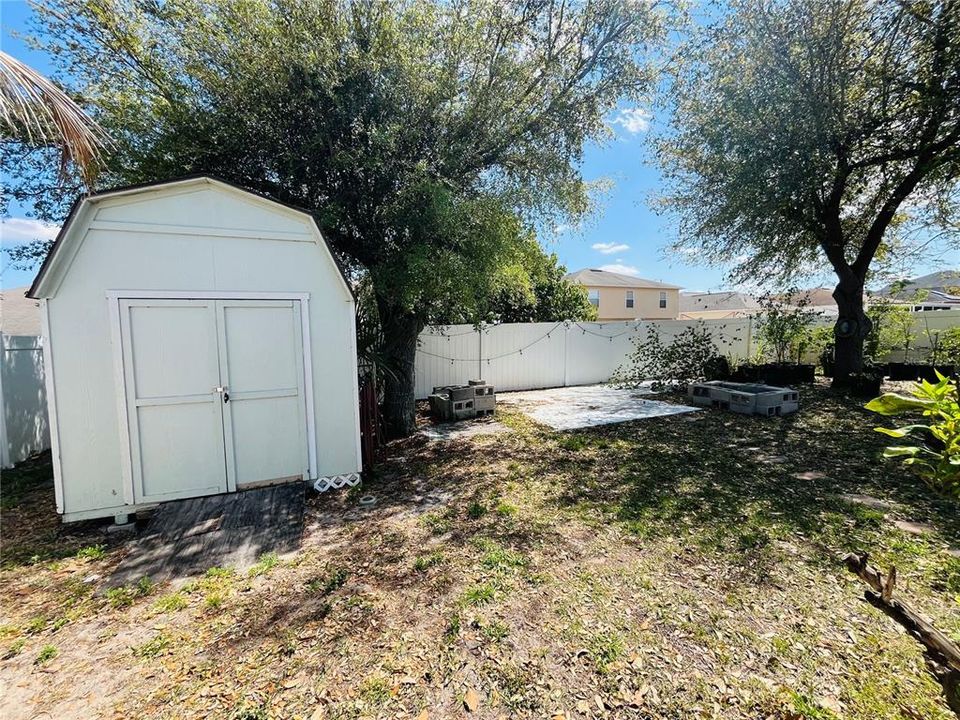 : $339,900 (4 camas, 2 baños, 2012 Pies cuadrados)