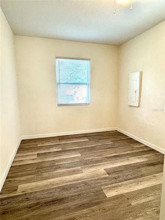 En Renta: $1,900 (3 camas, 1 baños, 999 Pies cuadrados)