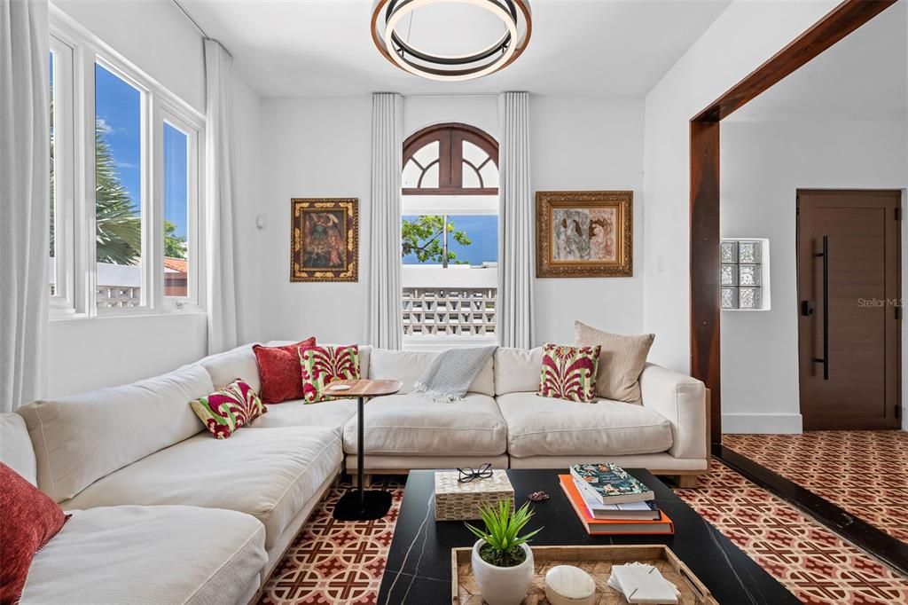 For Sale: $1,450,000 (4 beds, 3 baths, 2030 Square Feet)