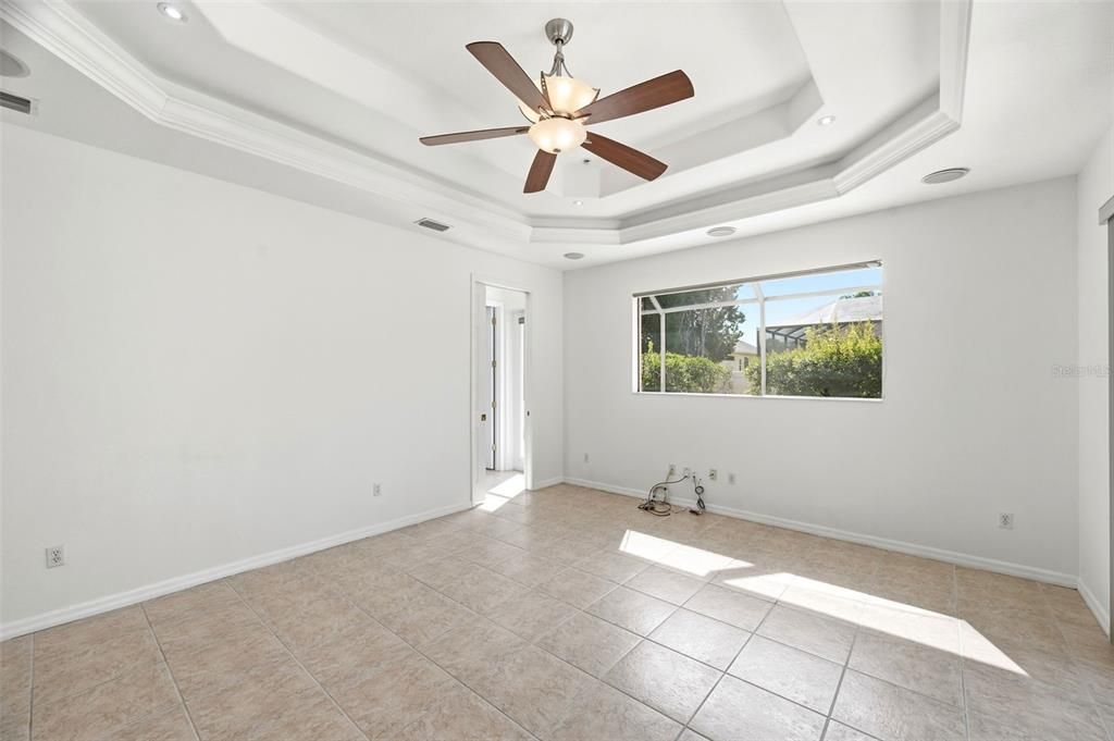 For Sale: $889,900 (5 beds, 3 baths, 3232 Square Feet)
