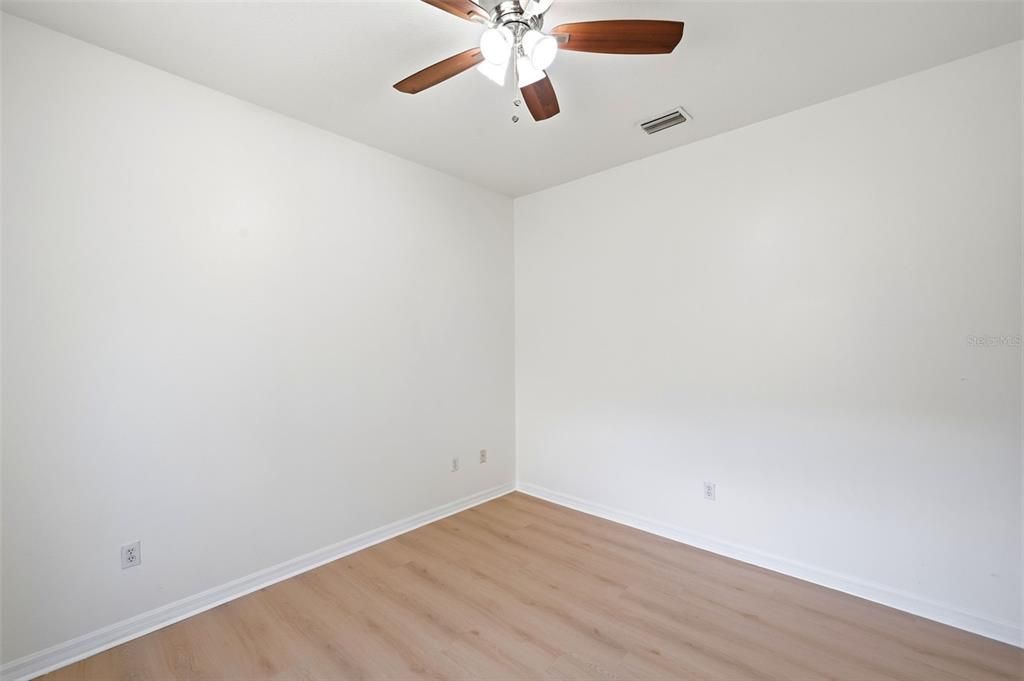 For Sale: $889,900 (5 beds, 3 baths, 3232 Square Feet)