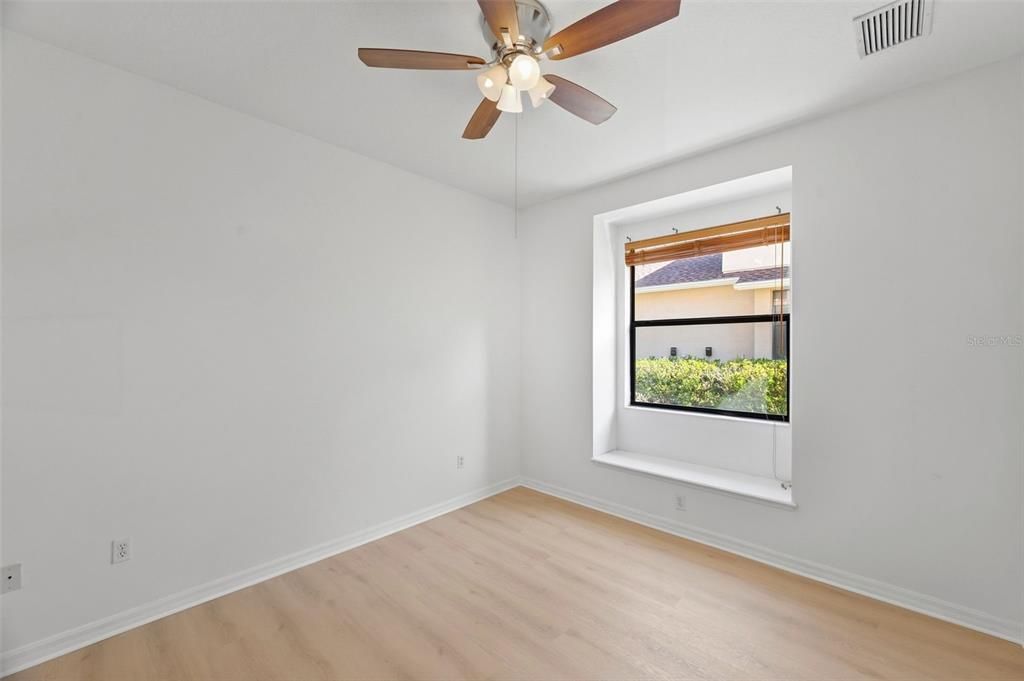 For Sale: $889,900 (5 beds, 3 baths, 3232 Square Feet)
