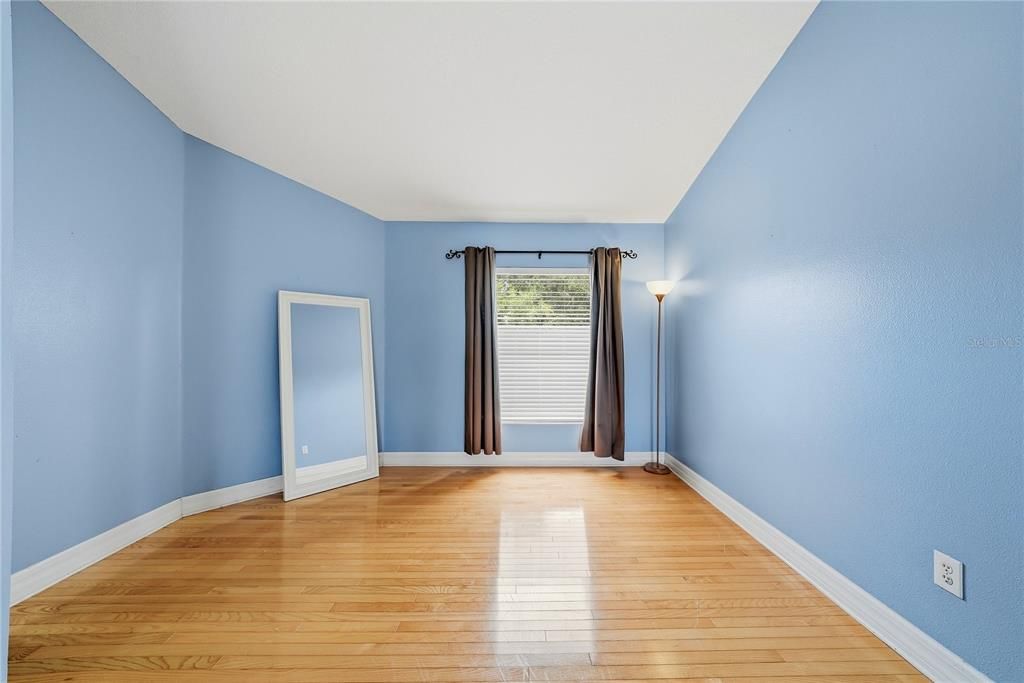 На продажу: $499,999 (4 спален, 2 ванн, 3308 Квадратных фут)