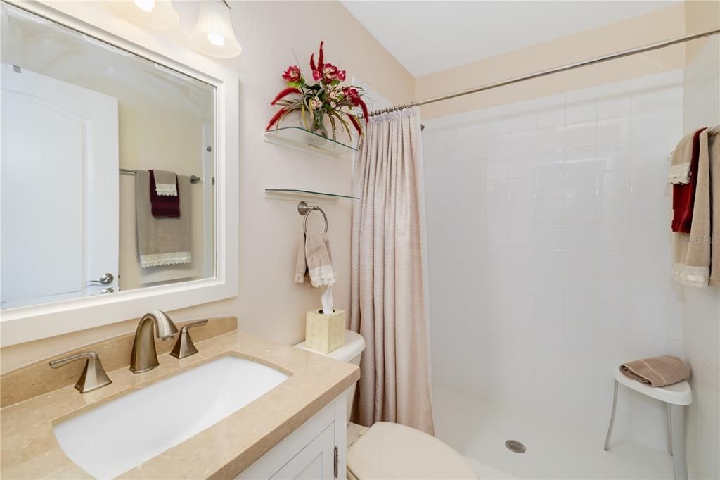 For Sale: $939,000 (5 beds, 3 baths, 3659 Square Feet)