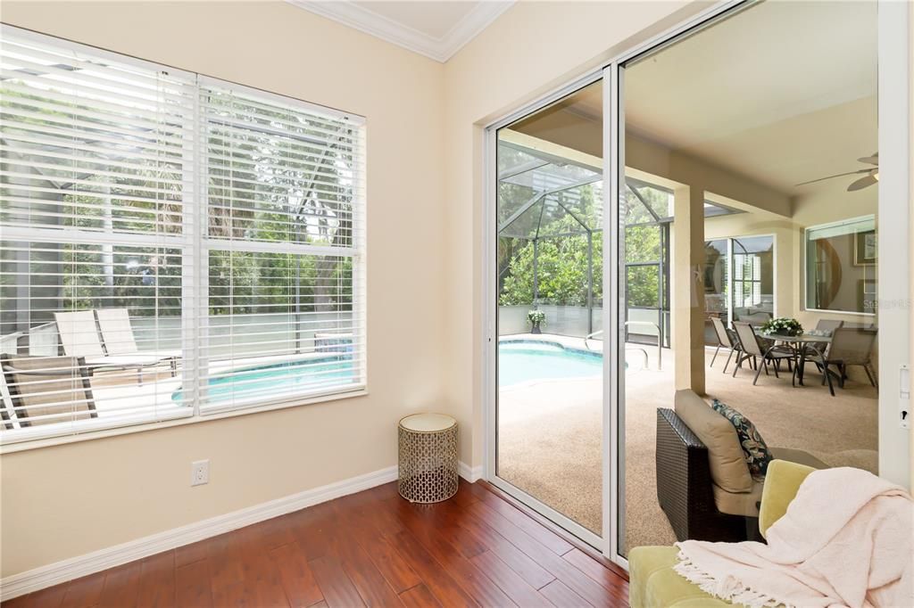 For Sale: $939,000 (5 beds, 3 baths, 3659 Square Feet)