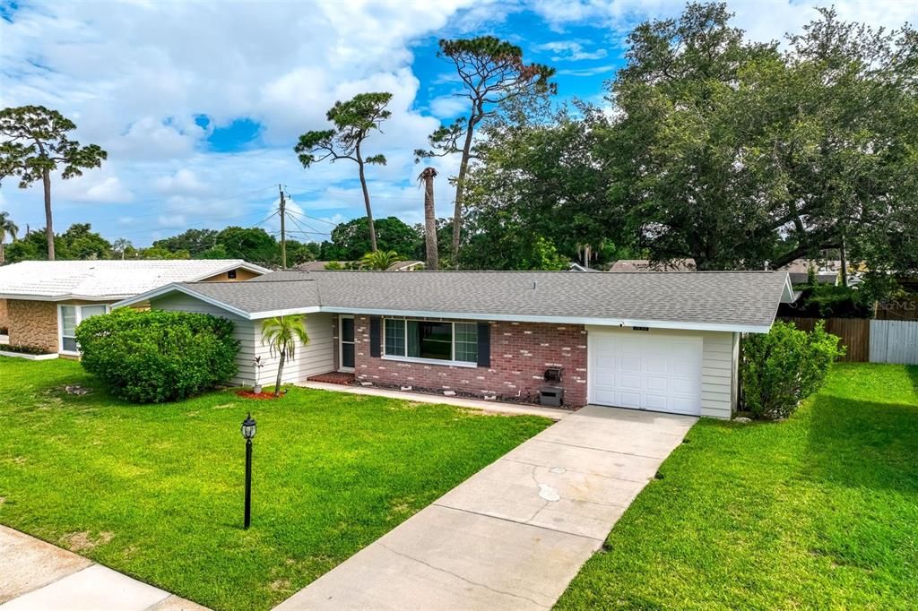 For Sale: $488,000 (3 beds, 2 baths, 1616 Square Feet)