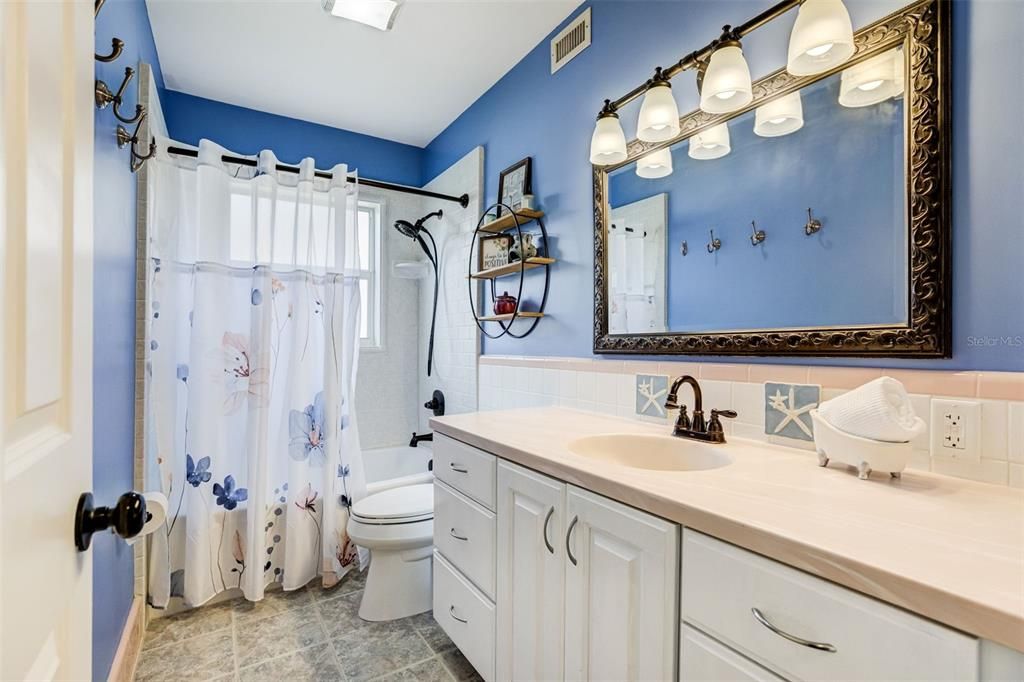 For Sale: $488,000 (3 beds, 2 baths, 1616 Square Feet)