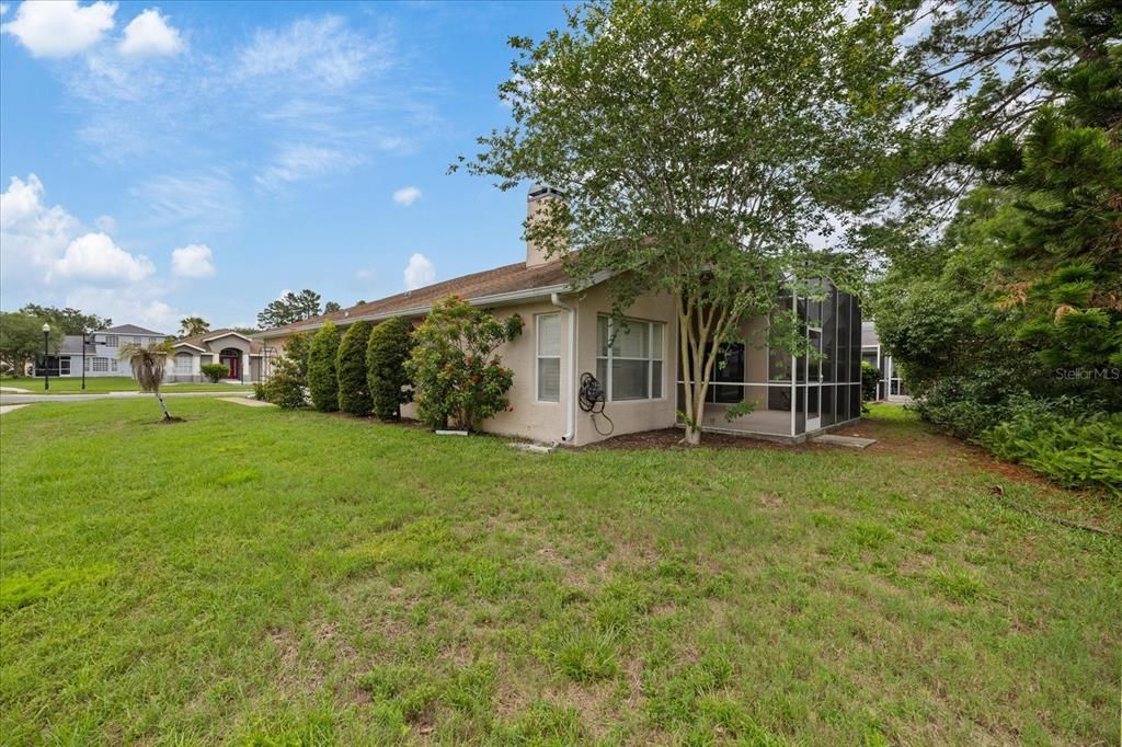 For Sale: $370,000 (4 beds, 2 baths, 1719 Square Feet)