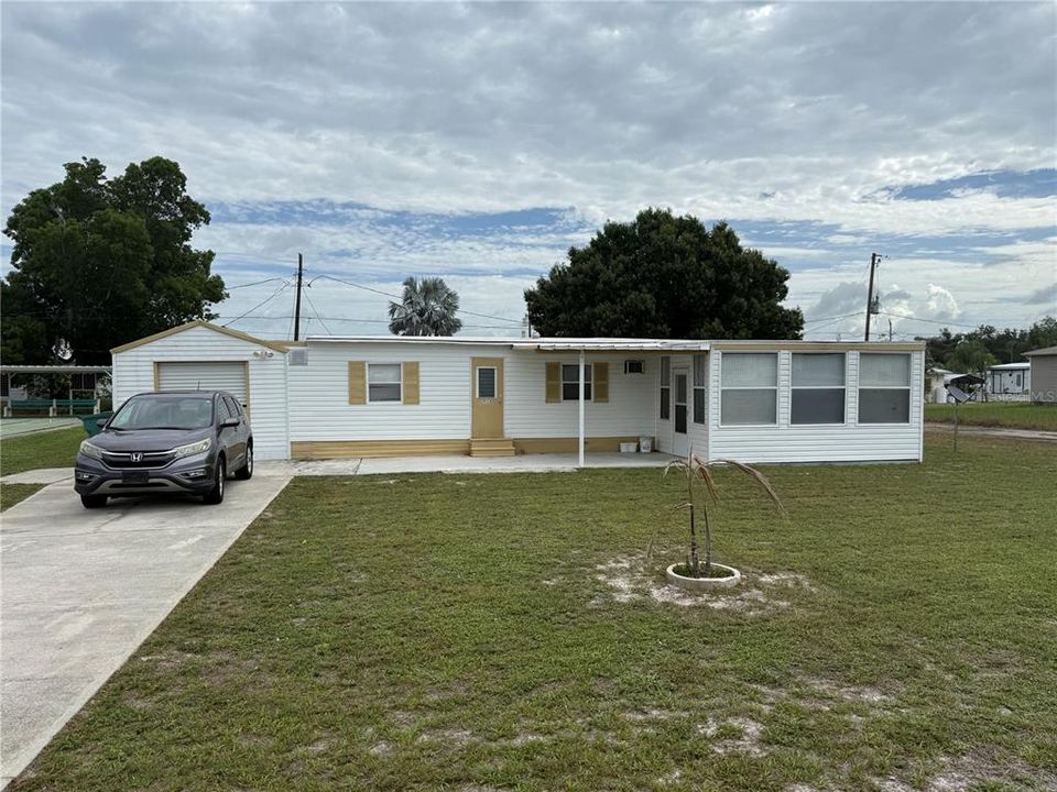 En Venta: $92,000 (3 camas, 2 baños, 1100 Pies cuadrados)