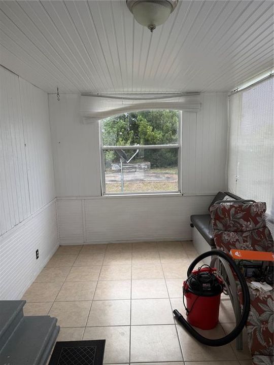 En Venta: $92,000 (3 camas, 2 baños, 1100 Pies cuadrados)