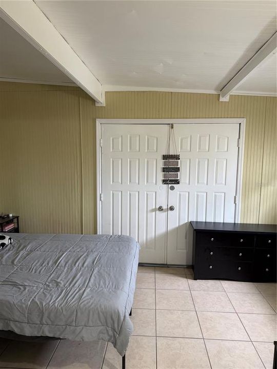 En Venta: $92,000 (3 camas, 2 baños, 1100 Pies cuadrados)