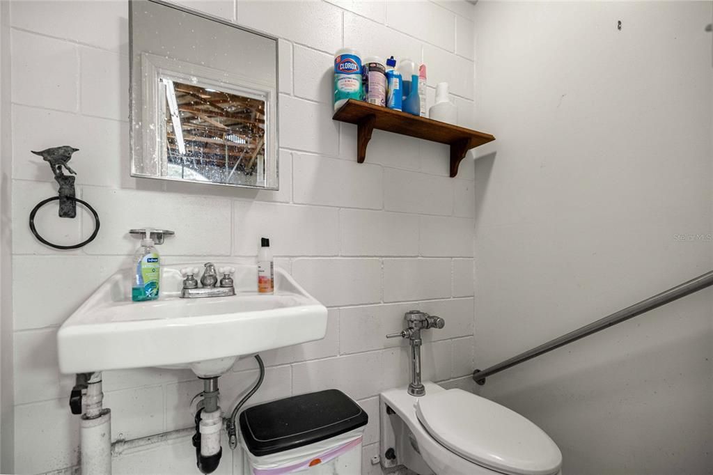 En Venta: $495,000 (3 camas, 2 baños, 1882 Pies cuadrados)