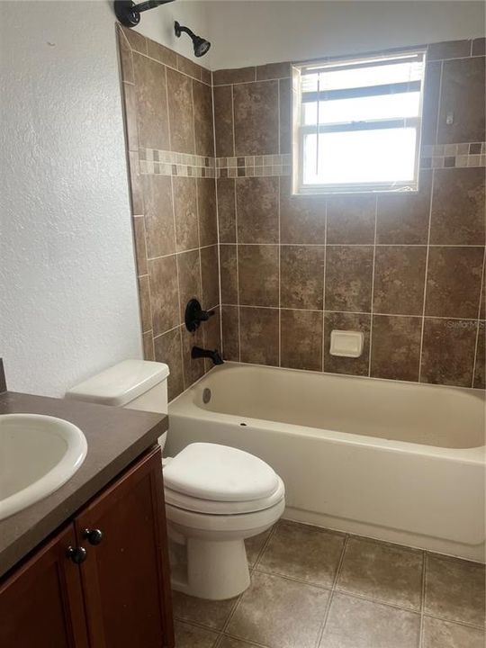 For Sale: $328,468 (3 beds, 2 baths, 1483 Square Feet)