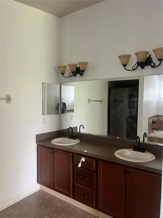 For Sale: $328,468 (3 beds, 2 baths, 1483 Square Feet)