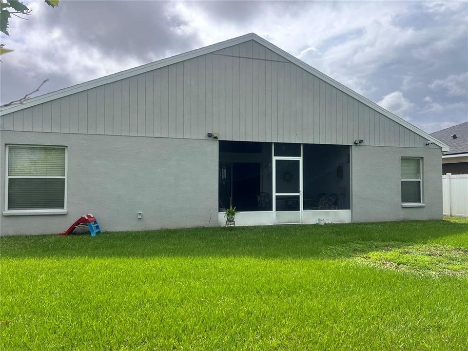 For Sale: $328,468 (3 beds, 2 baths, 1483 Square Feet)