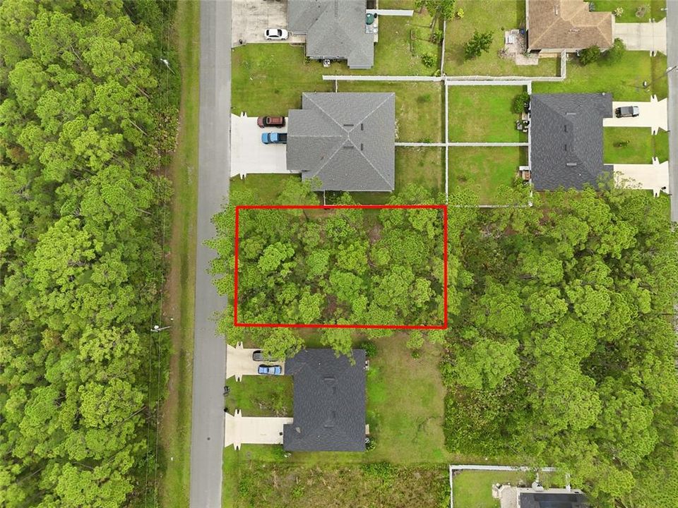 待售: $65,900 (0.23 acres)