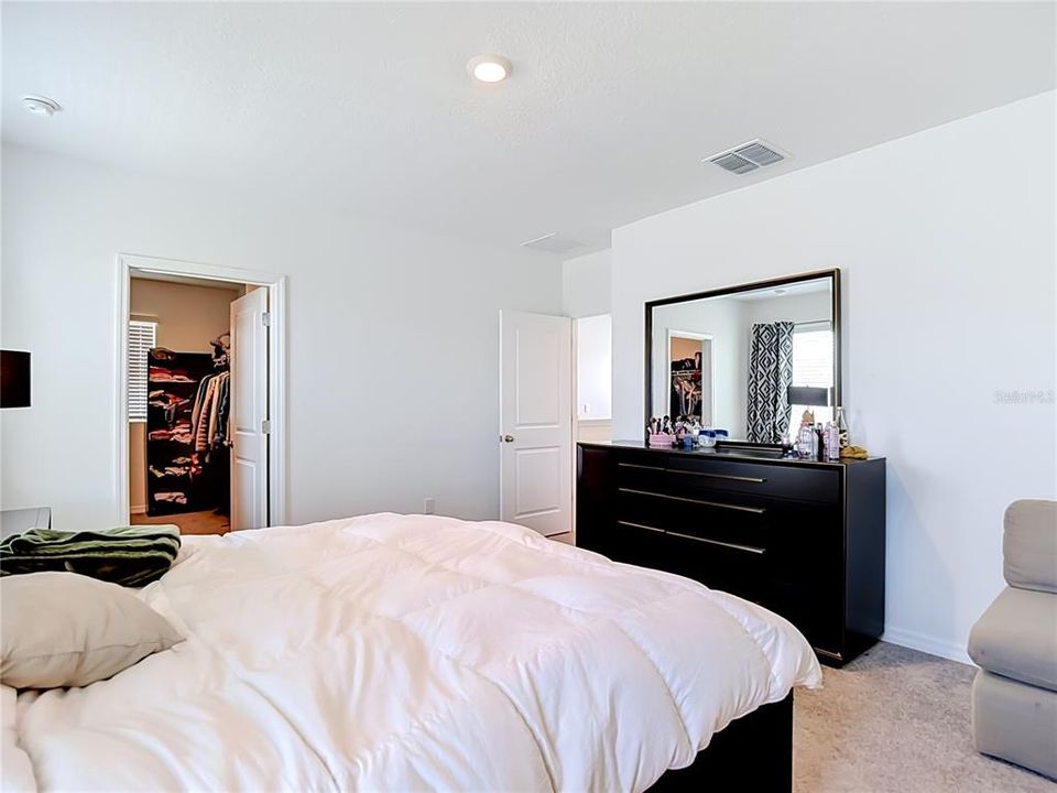 For Sale: $417,000 (4 beds, 2 baths, 2260 Square Feet)
