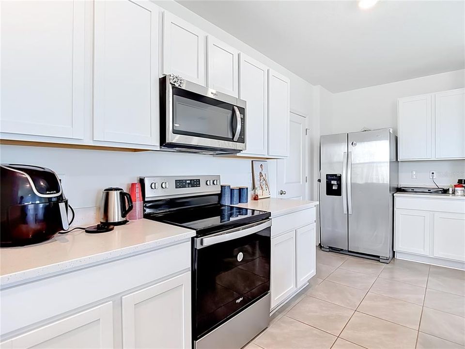 For Sale: $417,000 (4 beds, 2 baths, 2260 Square Feet)