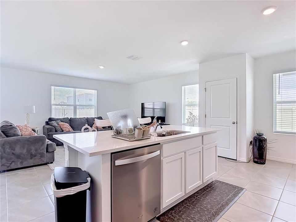 For Sale: $417,000 (4 beds, 2 baths, 2260 Square Feet)