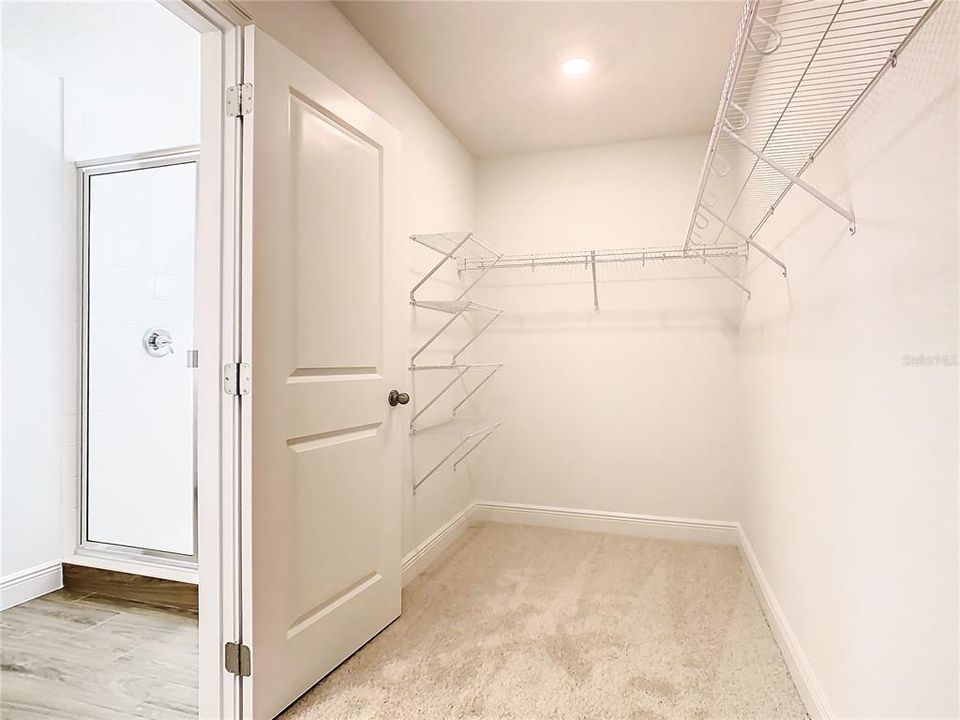 For Sale: $649,000 (4 beds, 3 baths, 2043 Square Feet)