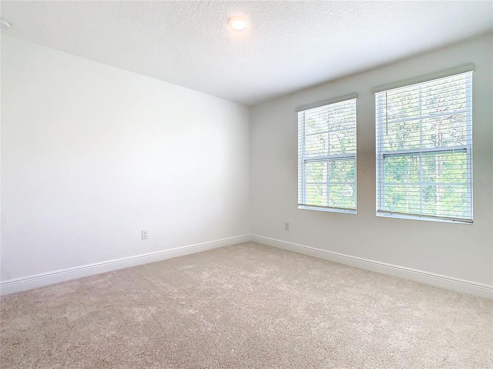 For Sale: $649,000 (4 beds, 3 baths, 2043 Square Feet)
