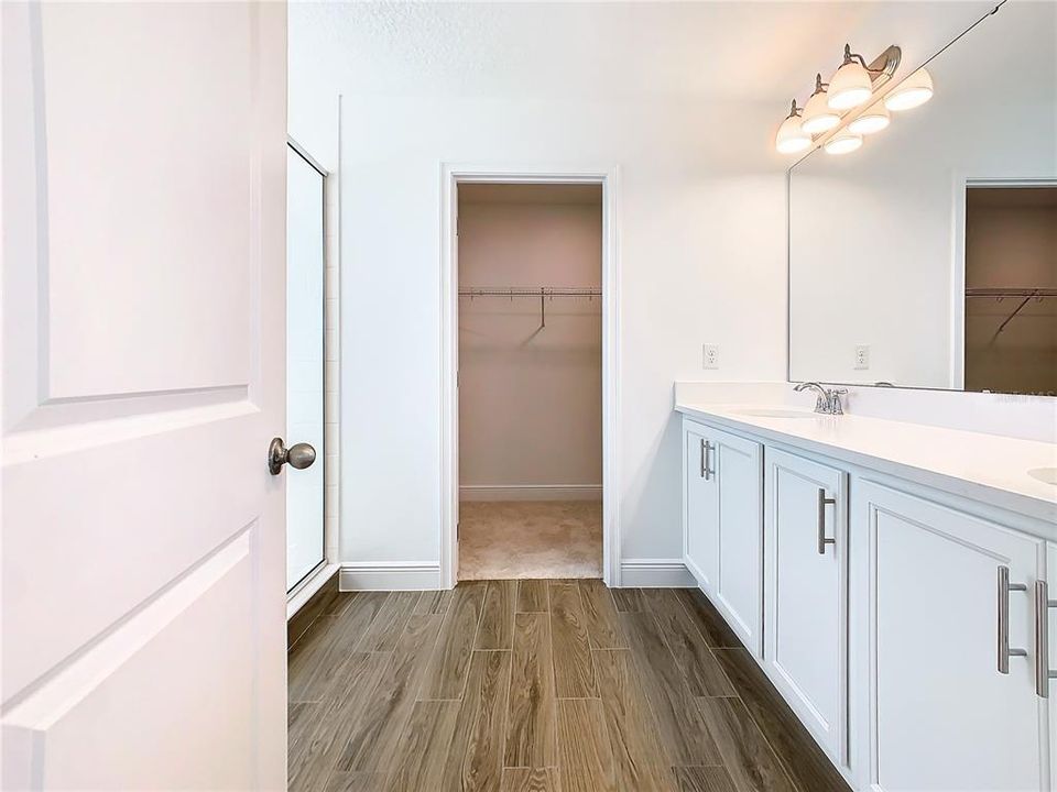 For Sale: $649,000 (4 beds, 3 baths, 2043 Square Feet)