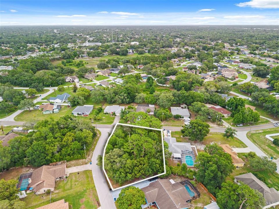 En Venta: $65,000 (0.30 acres)