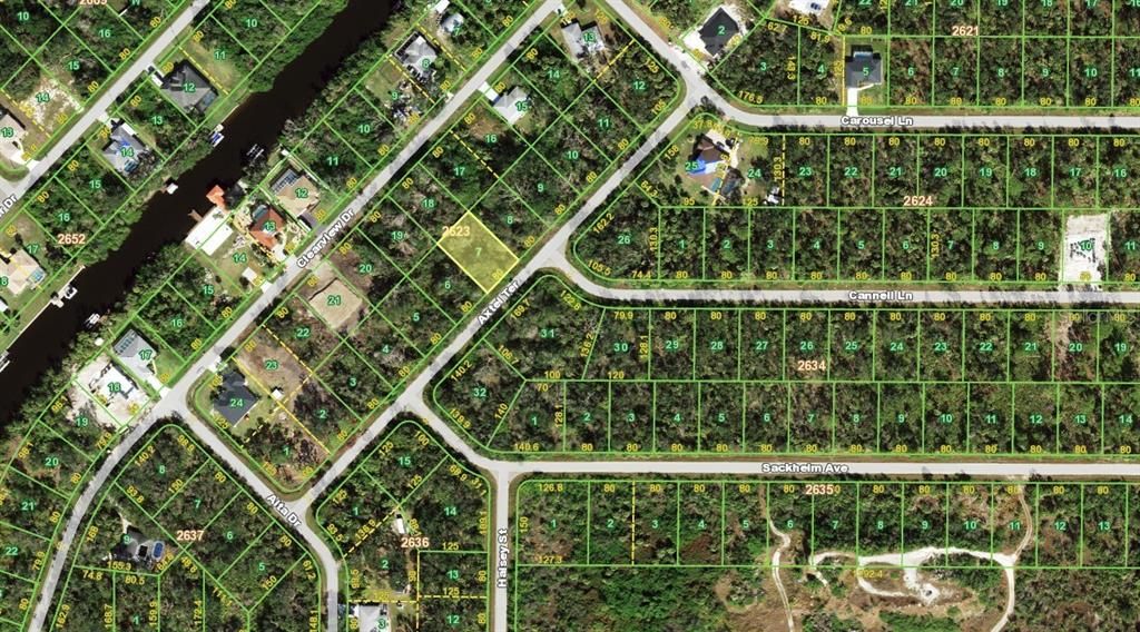 En Venta: $24,833 (0.23 acres)