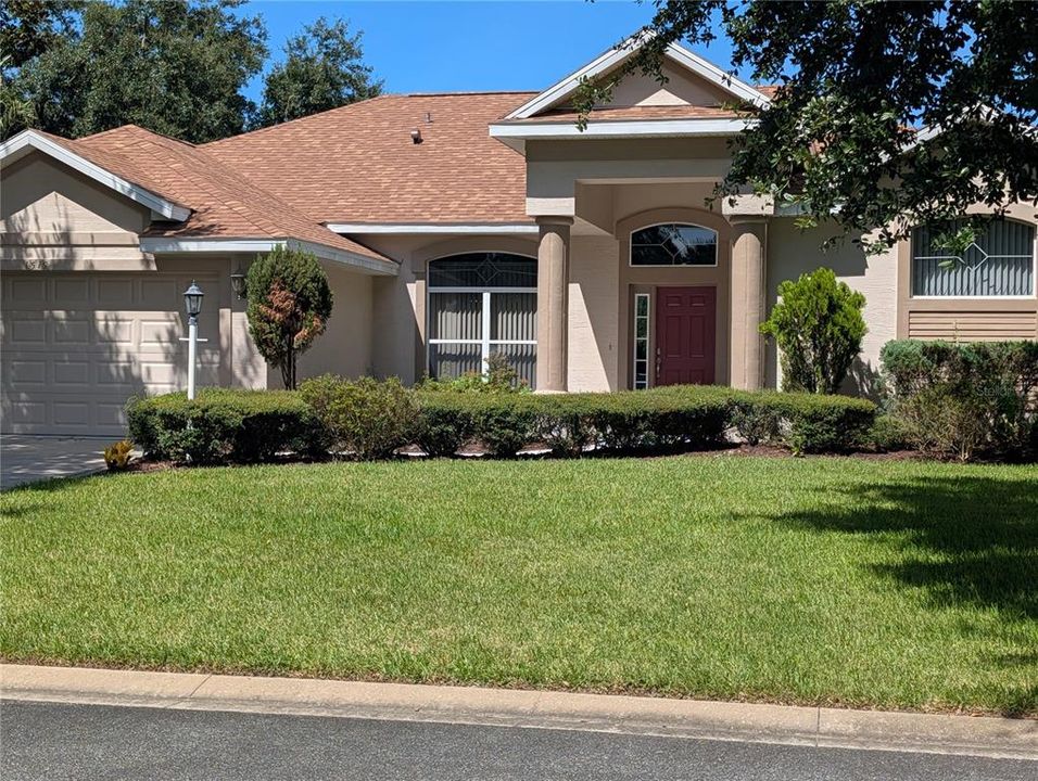 For Rent: $2,875 (3 beds, 2 baths, 2111 Square Feet)