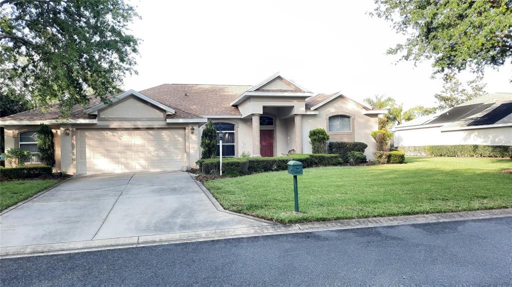 For Rent: $2,900 (3 beds, 2 baths, 2111 Square Feet)