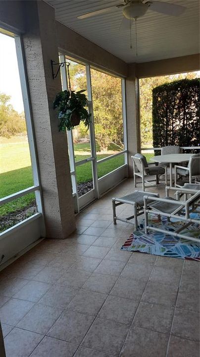 For Rent: $2,900 (3 beds, 2 baths, 2111 Square Feet)