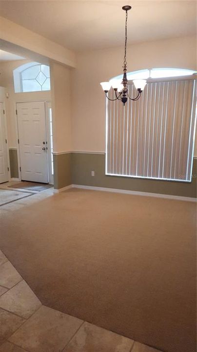 For Rent: $2,900 (3 beds, 2 baths, 2111 Square Feet)