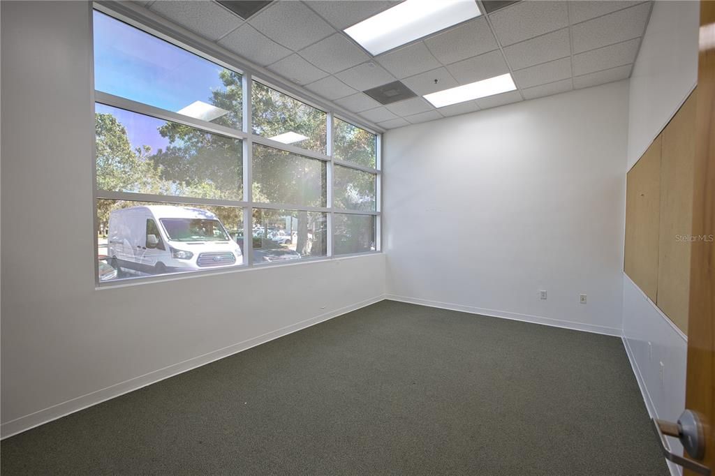 For Sale: $865,000 (0 beds, 0 baths, 2286 Square Feet)