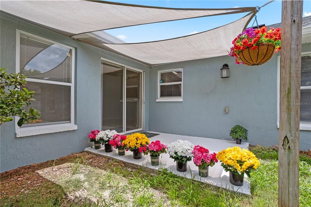 For Sale: $350,500 (4 beds, 2 baths, 1656 Square Feet)