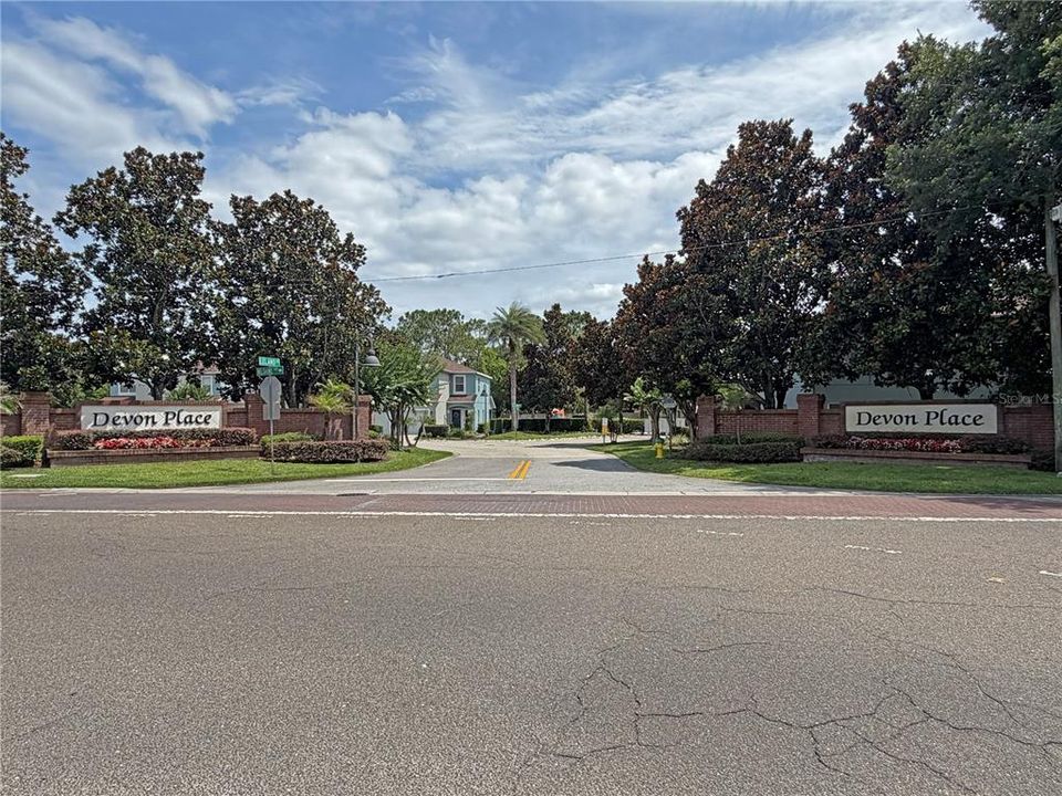 For Sale: $315,000 (2 beds, 2 baths, 1252 Square Feet)