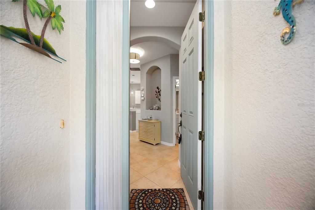 For Rent: $6,500 (2 beds, 2 baths, 1430 Square Feet)