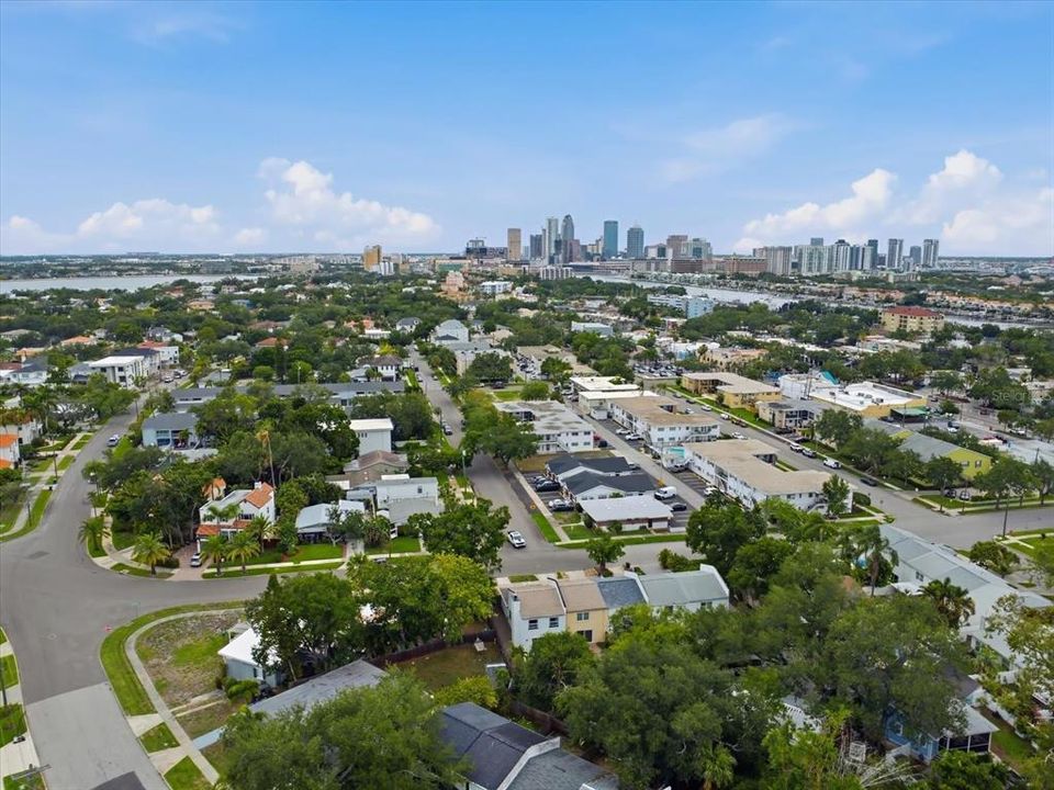For Sale: $530,000 (2 beds, 2 baths, 1192 Square Feet)
