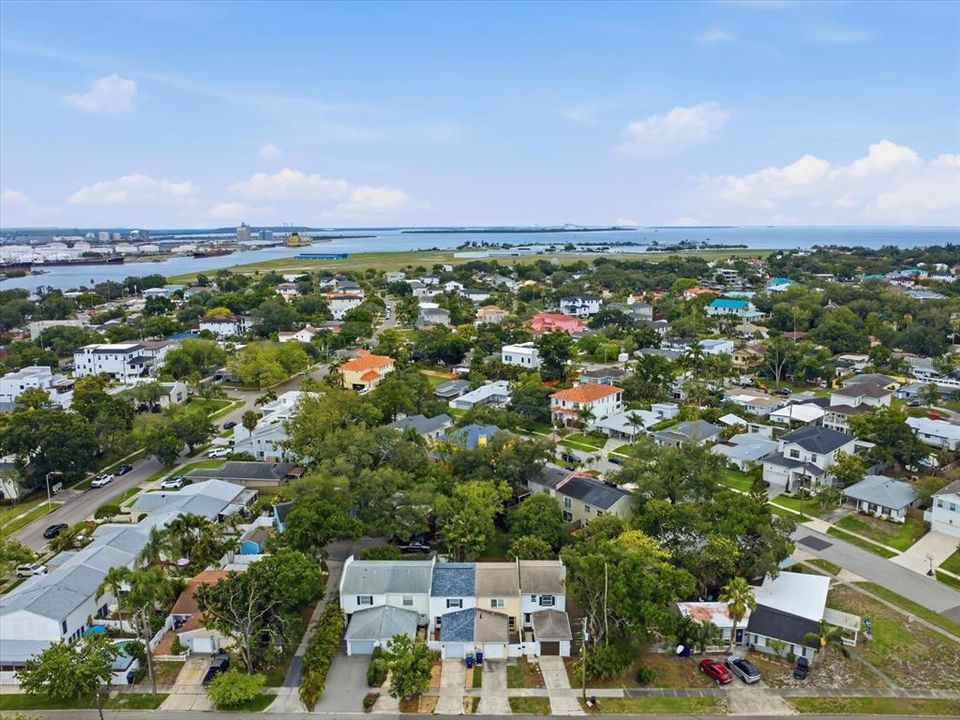 For Sale: $530,000 (2 beds, 2 baths, 1192 Square Feet)