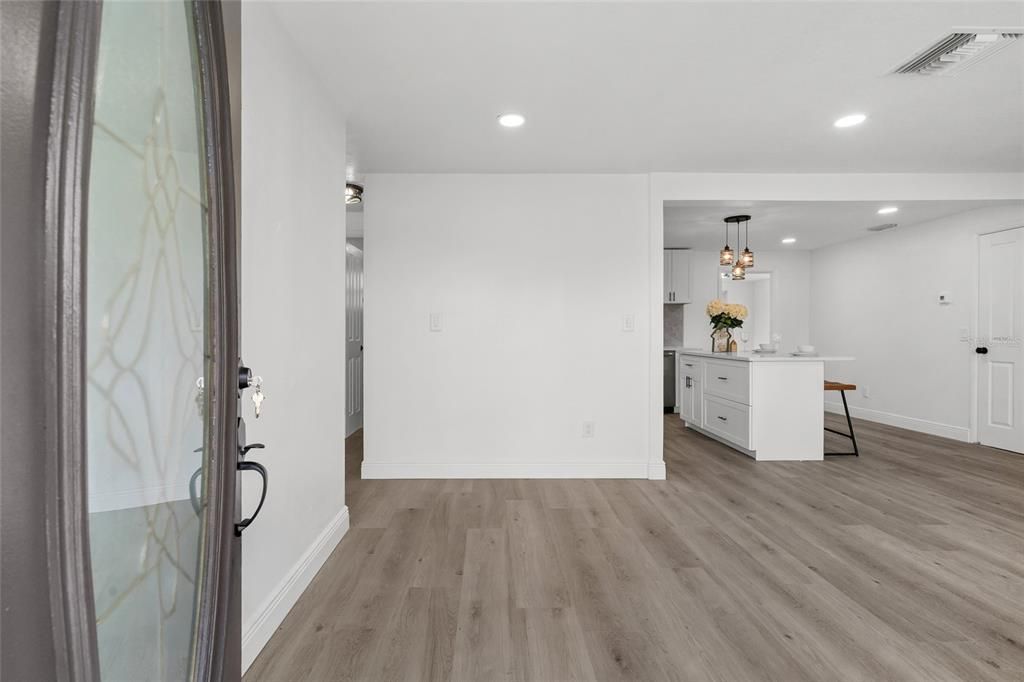 En Venta: $270,000 (3 camas, 1 baños, 1152 Pies cuadrados)
