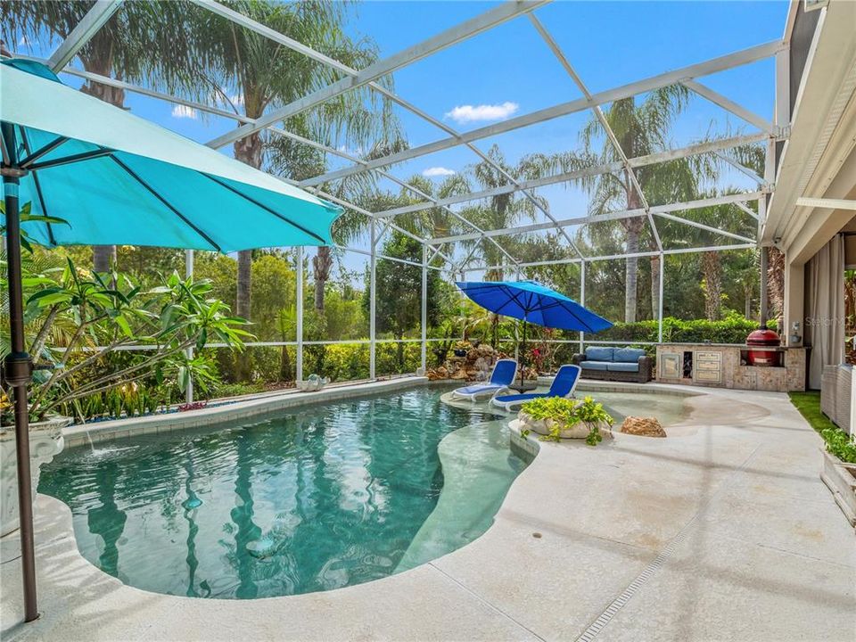 En Venta: $720,000 (3 camas, 2 baños, 2005 Pies cuadrados)